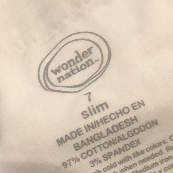 Khaki’s excellent condition Size 5/7, one with cargo pockets/regular pockets. - Picture 7 of 8